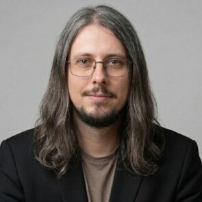 Олег Петров Photo